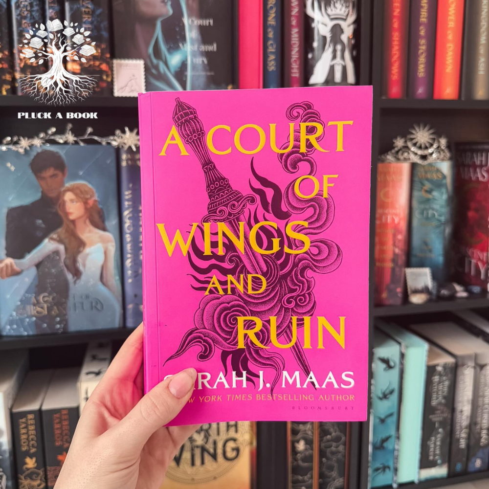 A COURT OF WINGS AND RUIN : Court Of Thorns And Roses series (Book 3) by Sarah J. Maas