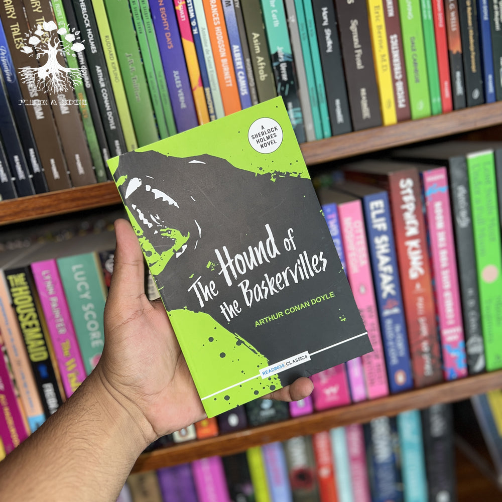 THE HOUND OF THE BASKERVILLES: A Sherlock Holmes Novel by Arthur Conan Doyle 
