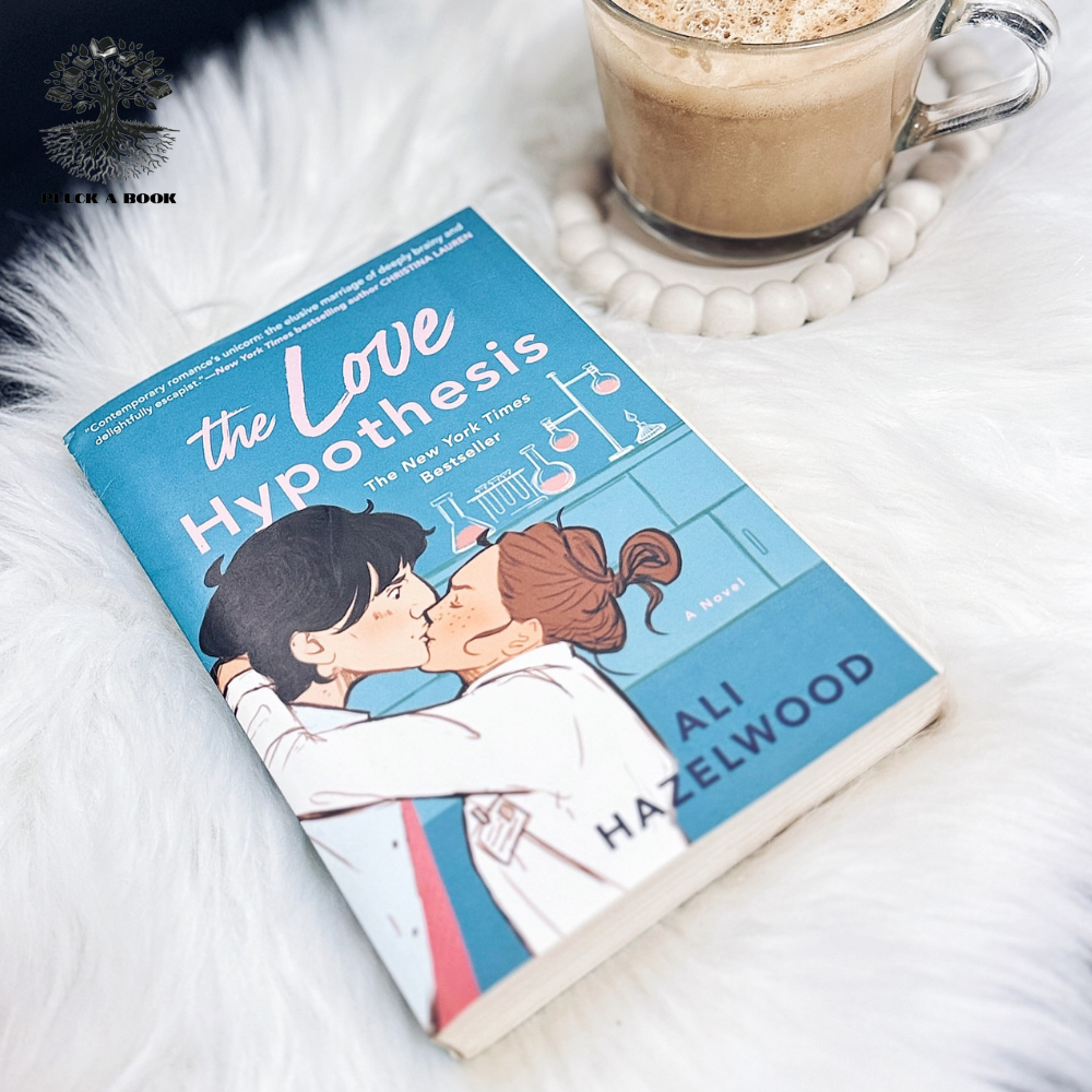 THE LOVE HYPOTHESIS by Ali Hazelwood