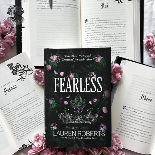 FEARLESS: The Powerless series (Book 3) (Foiled Edition) by Lauren Roberts