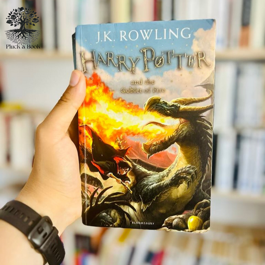 HARRY POTTER AND THE GOBLET OF FIRE: The Harry Potter series (Book 4) by J.K. Rowling